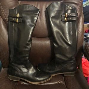Riding boots
